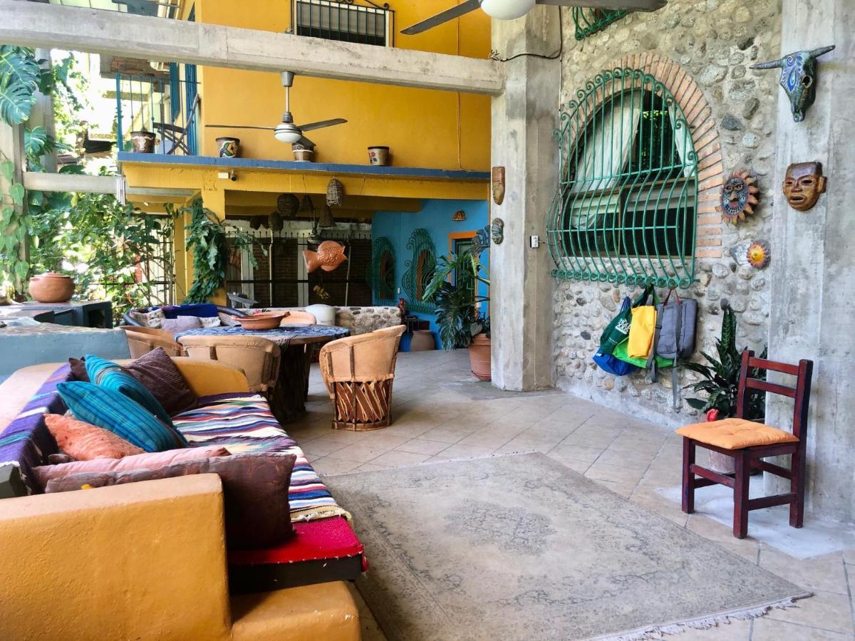 Casa Cereza Apartments Puerto Vallarta Exteriör bild