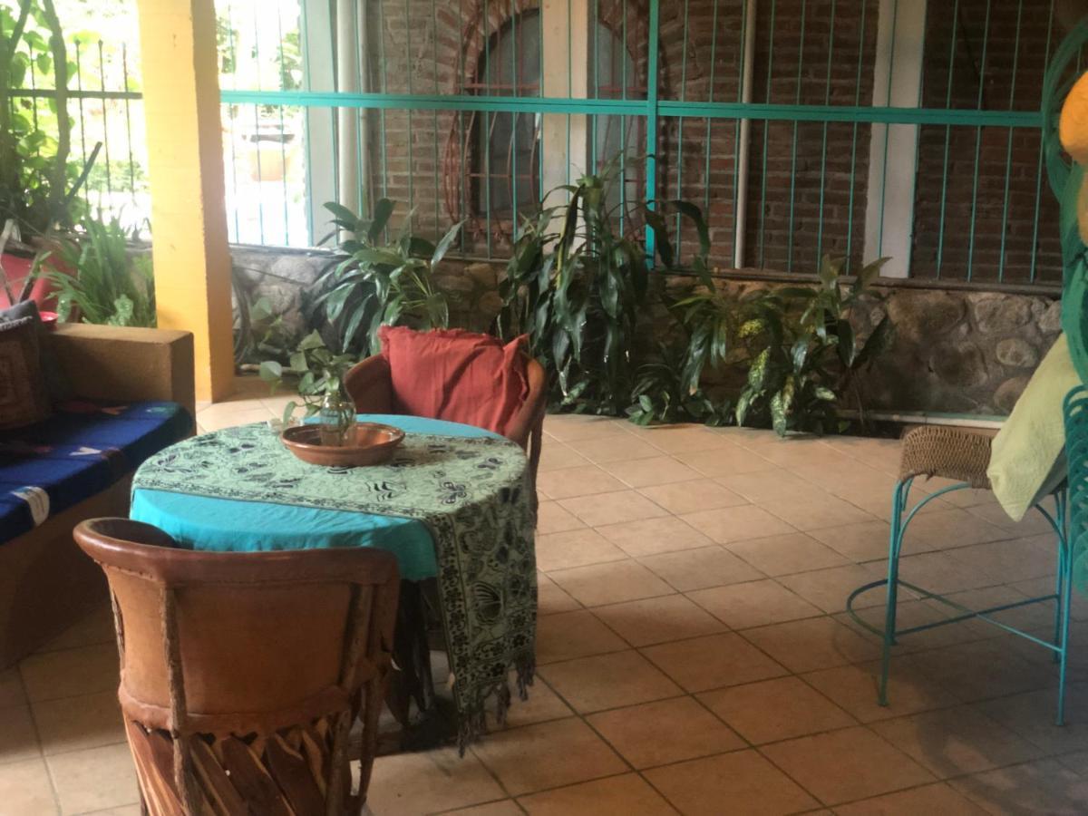 Casa Cereza Apartments Puerto Vallarta Exteriör bild